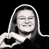 Portrait photo of Kathi Baak