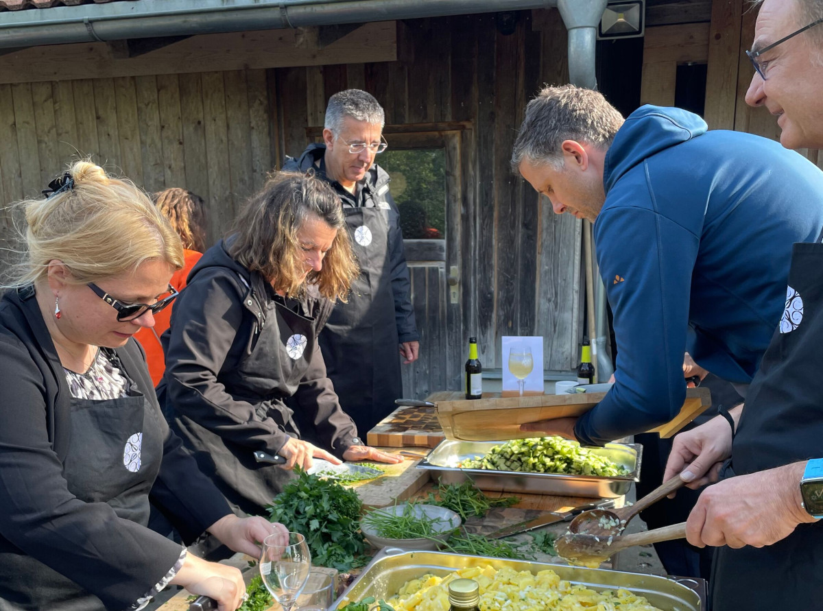 Cooking together as a team event – good food brings people together